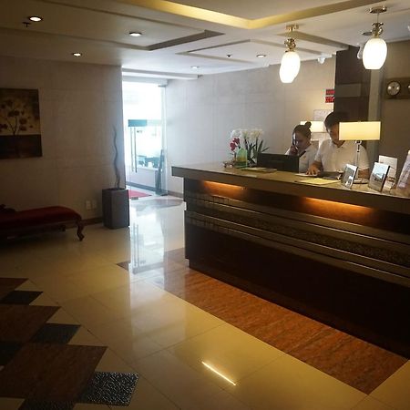 The Shila Philla Hotel 马卡蒂 外观 照片