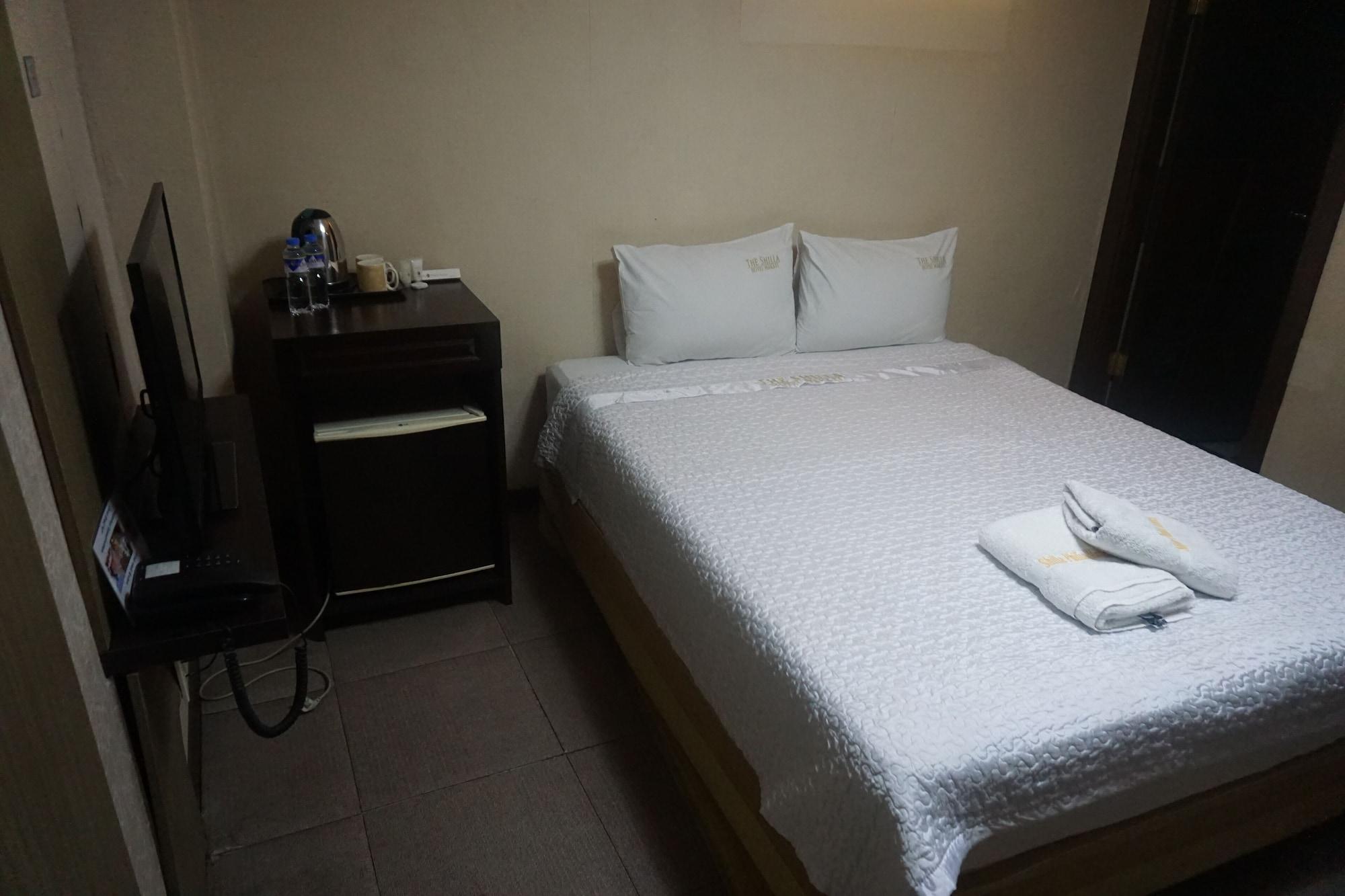 The Shila Philla Hotel 马卡蒂 外观 照片